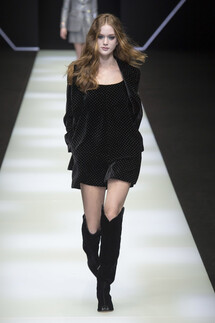 Emporio Armani Fall 2018 Ready-to-Wear , Emporio Armani осень зима 2018 , Fashion show , неделя моды в Милане , MFW , Mainstyles